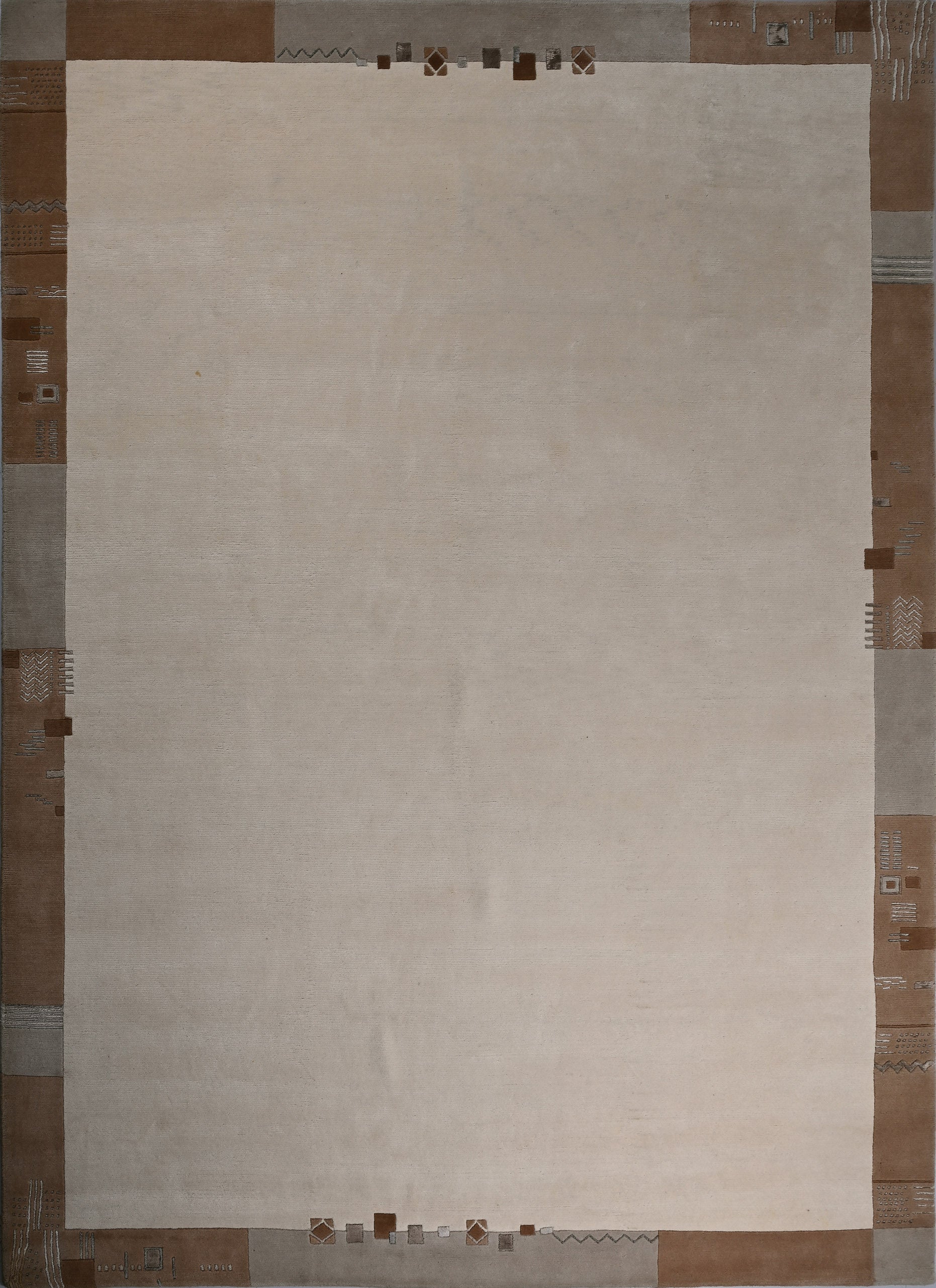 Handgeknüpfter Tibeter Teppich in beige mit Retro Bordüre – Neuwertig