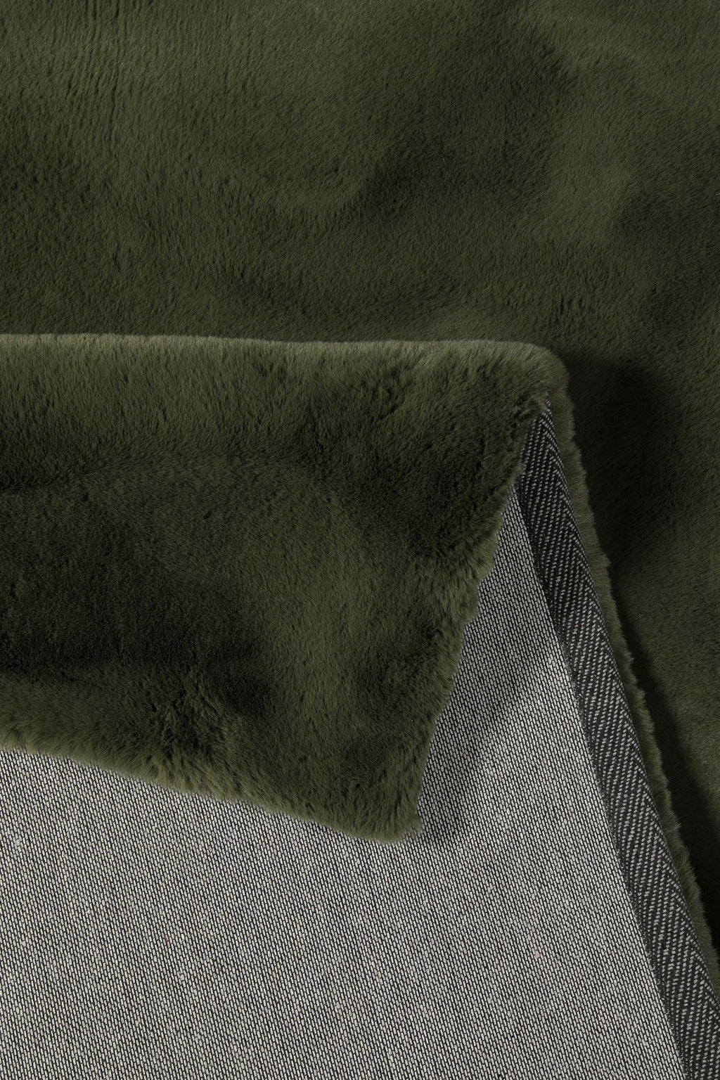 Hochflor Teppich Alice Oliv Grün Ansicht Rückseite