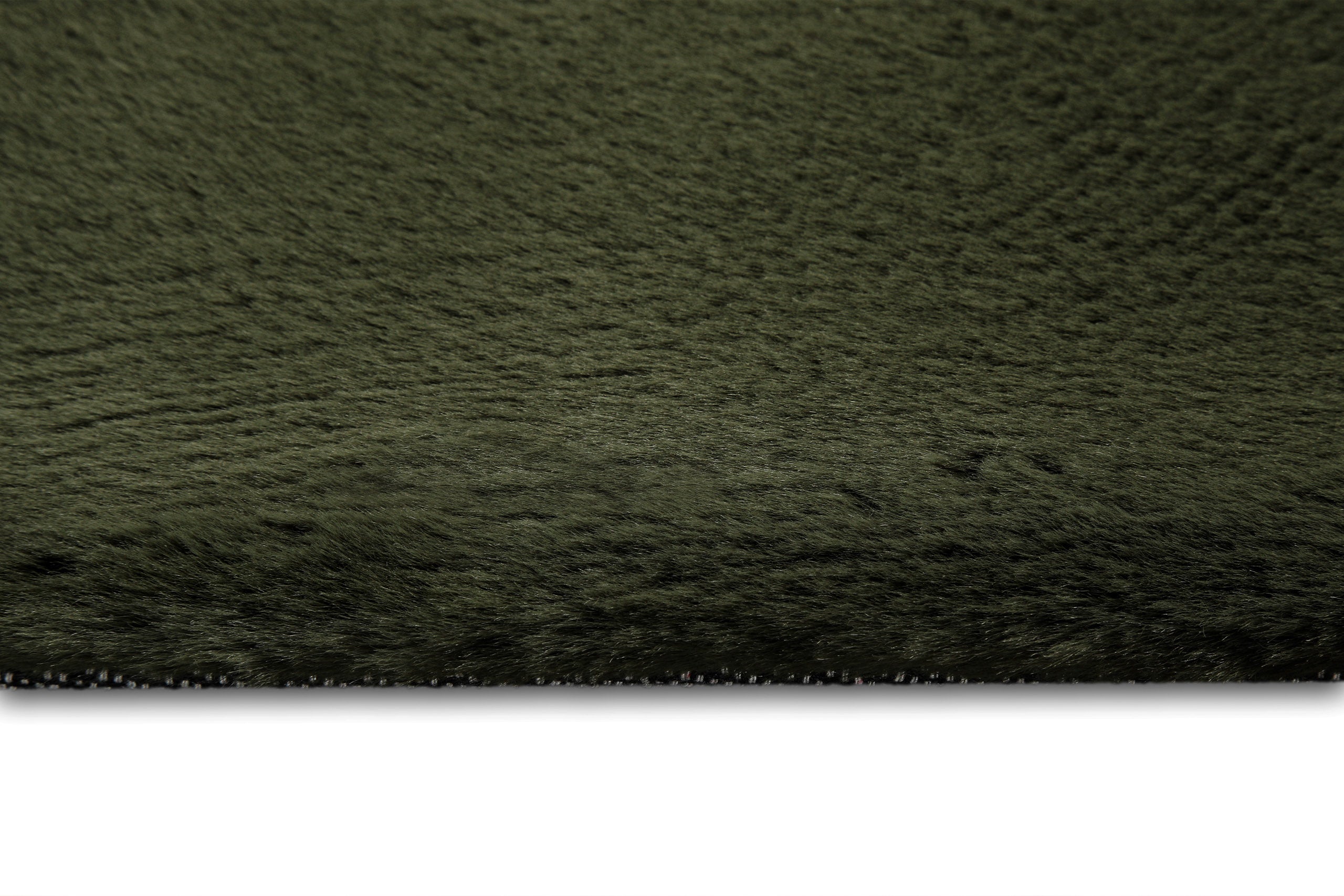 Hochflor Teppich Alice Oliv Grün Detailansicht Kante