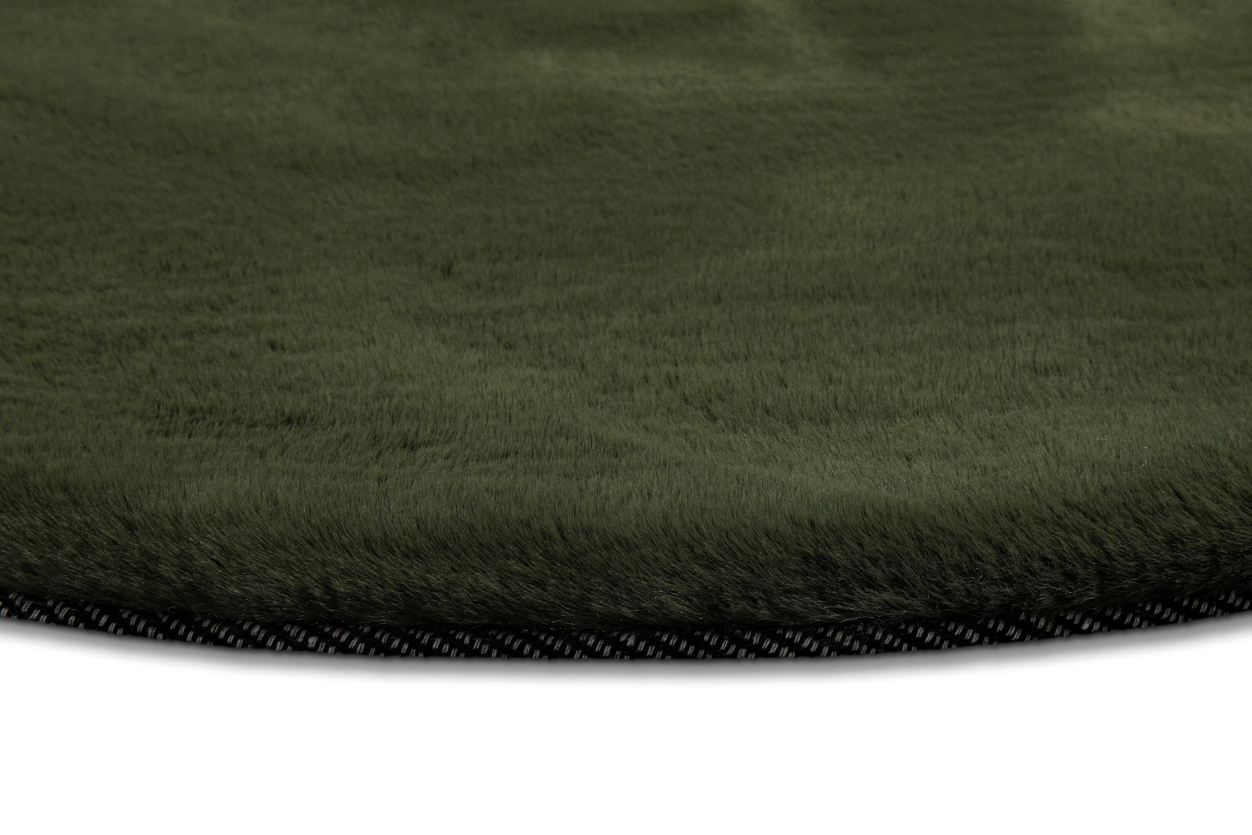 Hochflor Teppich Alice rund Oliv Grün Detailansicht Kante
