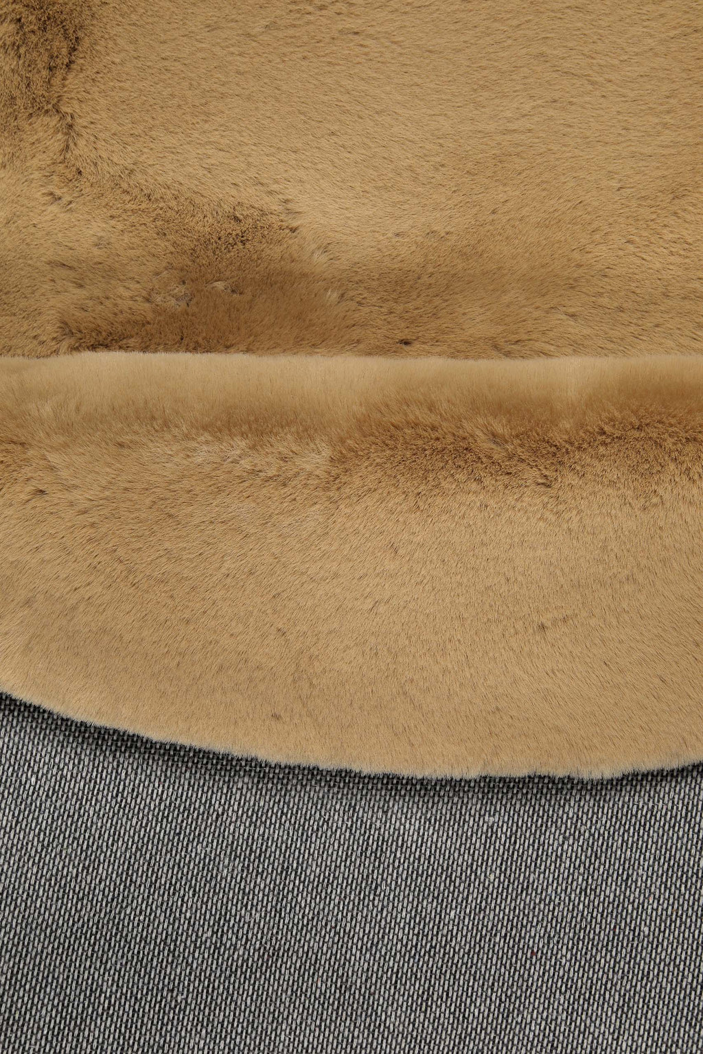 Esprit Teppich Rund Caramel Beige und sehr flauschig Hochflor "Alice"