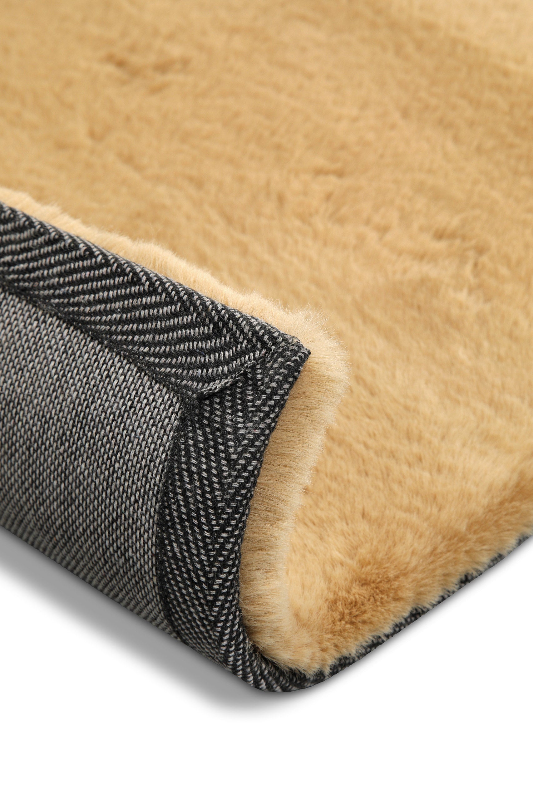 Kunstfell Teppich Sand flauschig und weich "Anna" WECONhome Basics