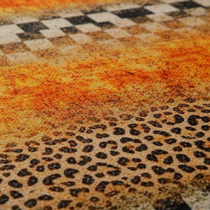 {"class" => "product-thumbnails__image", "alt" => "Makroaufnahme der verschiedenen Animal-Print-Streifen mit Leoparden-, Zebra- und Schachbrettmuster."}