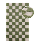 Badteppich von BathKing by WECONhome Bobbi Grün rechteckig, Draufsicht mit Schachbrettmuster und Detailausschnitt der Florstruktur auf hellem Hintergrund