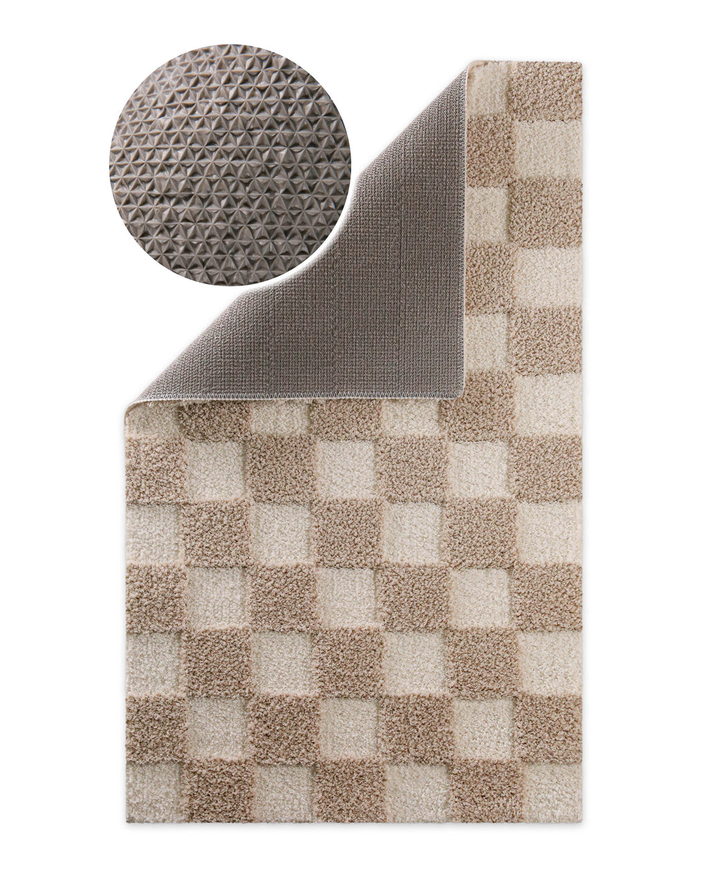 Badteppich von BathKing by WECONhome Bobbi Beige Ecke umgeschlagen, graue Rückseite mit rutschhemmender Beschichtung sichtbar