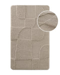 Badteppich von BathKing by WECONhome Davie Sand Beige, Draufsicht mit Detailkreis der Florstruktur und eingeprägtem Muster auf weißem Hintergrund