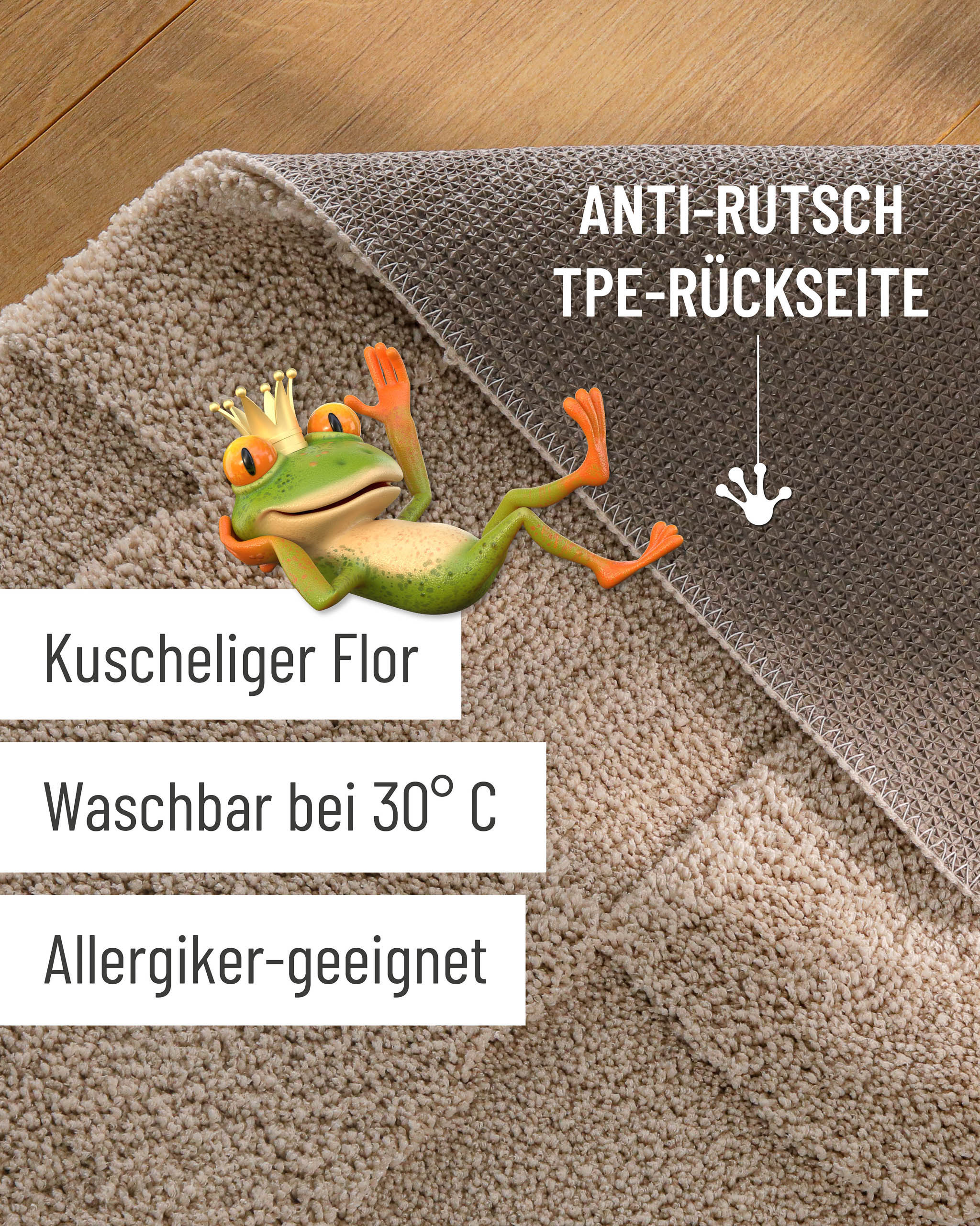 Badteppich von BathKing by WECONhome Davie Sand Beige Detailaufnahme Flor auf Holzfußboden, eingeblendete Hinweise zu rutschhemmender Rückseite und Waschbarkeit