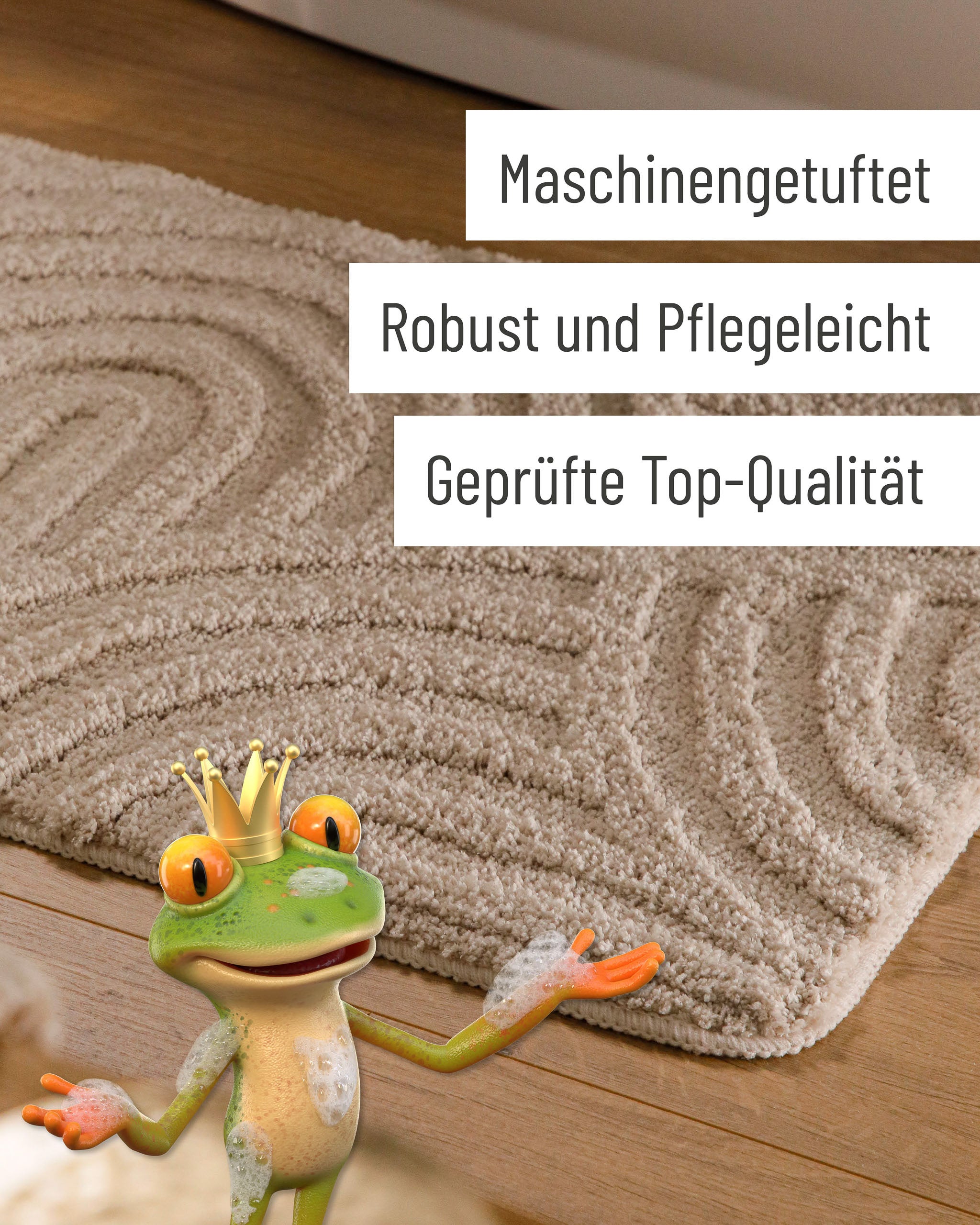 Badteppich von BathKing by WECONhome Fiete Sand Beige Detail der Teppichkante auf Holzfußboden, eingeblendete Hinweise zu Verarbeitung und Pflege