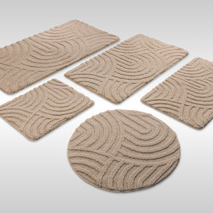 {"class" => "product-thumbnails__image", "alt" => "Badteppich von BathKing by WECONhome Fiete Sand Beige rund, Draufsicht mit Detailkreis der Florstruktur und eingeprägtem Linienmuster auf hellem Hintergrund"}