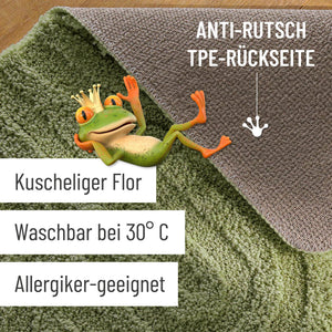{"class" => "product-thumbnails__image", "alt" => "Badteppich von BathKing by WECONhome Fiete Reseda Grün Detailaufnahme Flor auf Holzfußboden, eingeblendete Hinweise zu rutschhemmender Rückseite und Waschbarkeit"}