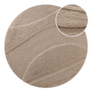 {"class" => "product-thumbnails__image", "alt" => "Runder Badteppich von BathKing by WECONhome Marc Sand Beige im Badezimmer vor Badewanne auf Holzboden, strukturiertes Linienrelief im Flor sichtbar"}