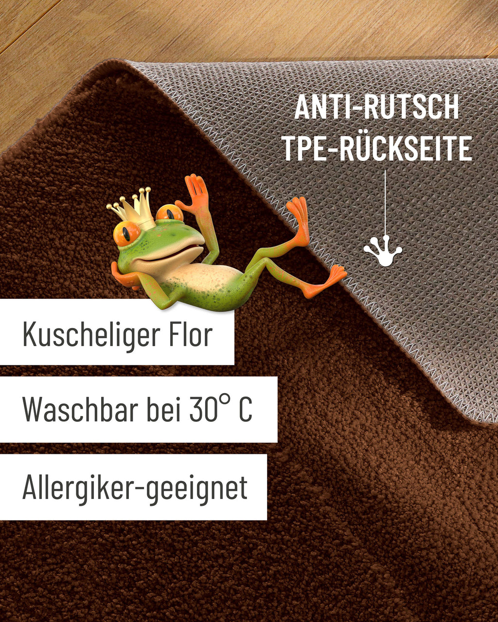 Badteppich von BathKing by WECONhome Marc Braun Detailaufnahme Flor auf Holzfußboden, eingeblendete Hinweise zu rutschhemmender Rückseite und Waschbarkeit