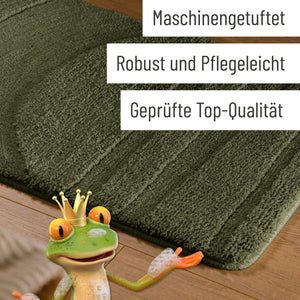 {"class" => "product-thumbnails__image", "alt" => "Badteppich von BathKing by WECONhome Marc Kiefer Grün Detail der Teppichkante auf Holzfußboden, eingeblendete Hinweise zu Verarbeitung und Pflege"}