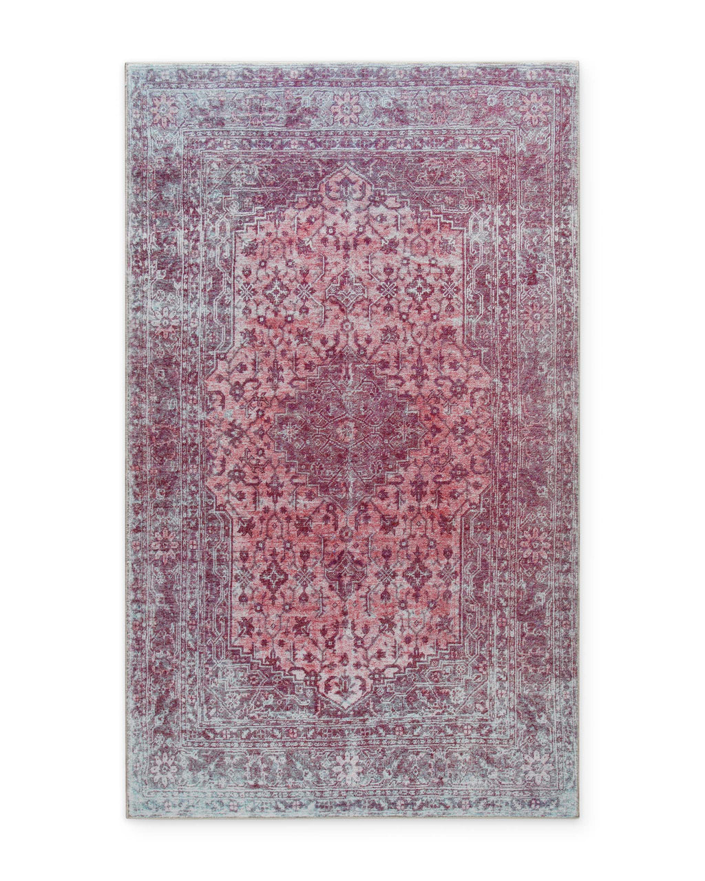 Pastellvioletter Vintage-Badteppich Ralph als Freisteller mit orientalisch inspiriertem Muster.
