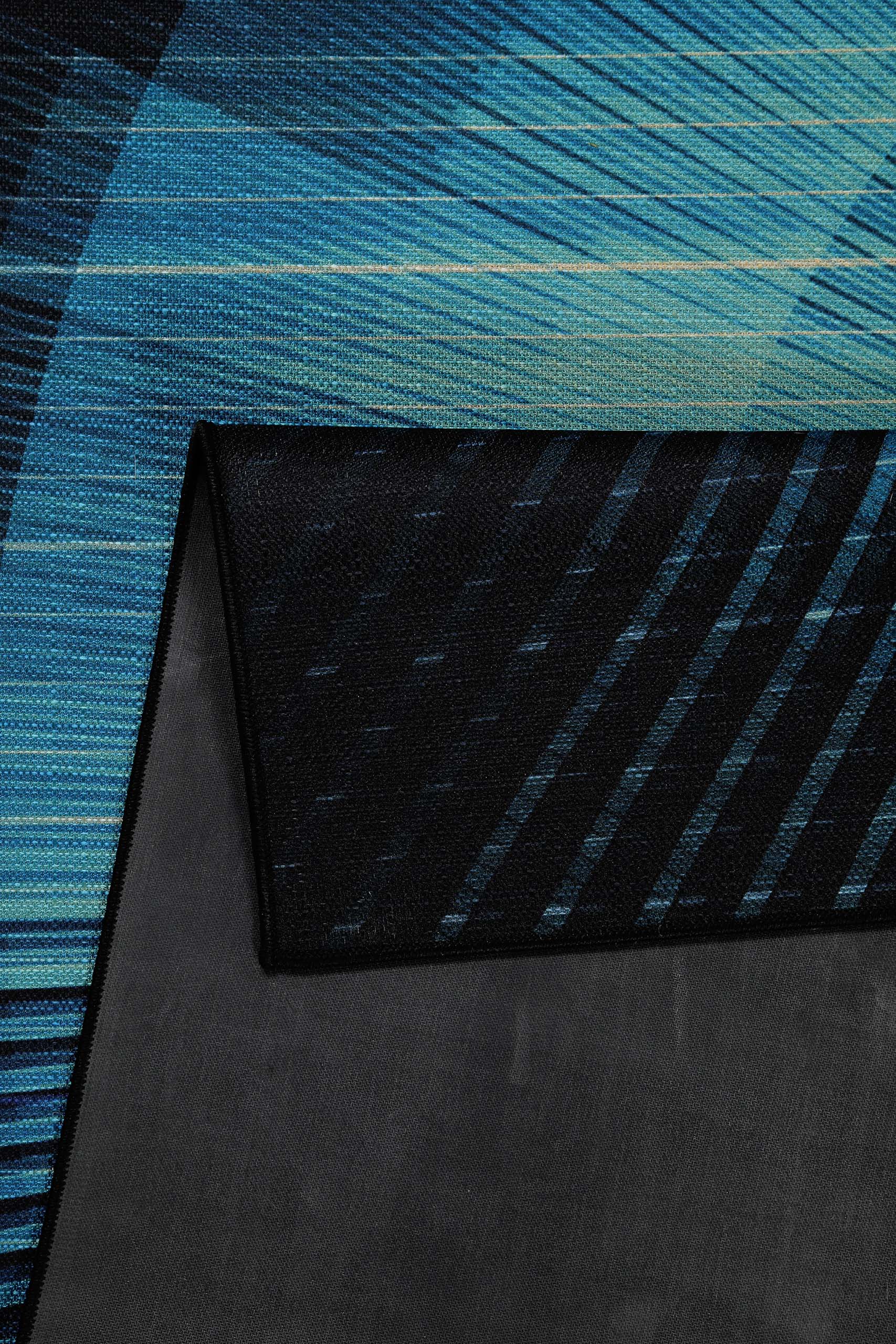 Gewebter Gamerteppich bedruckt Blau Schwarz "Cyber Swirl" WECONhome