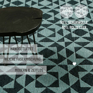 {"class" => "product-thumbnails__image", "alt" => ""}