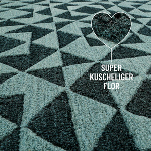 {"class" => "product-thumbnails__image", "alt" => ""}