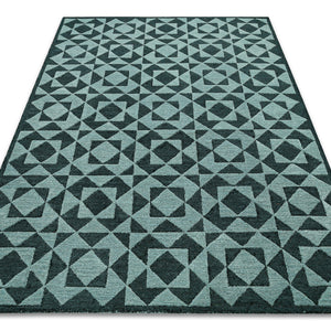 {"class" => "product-thumbnails__image", "alt" => ""}