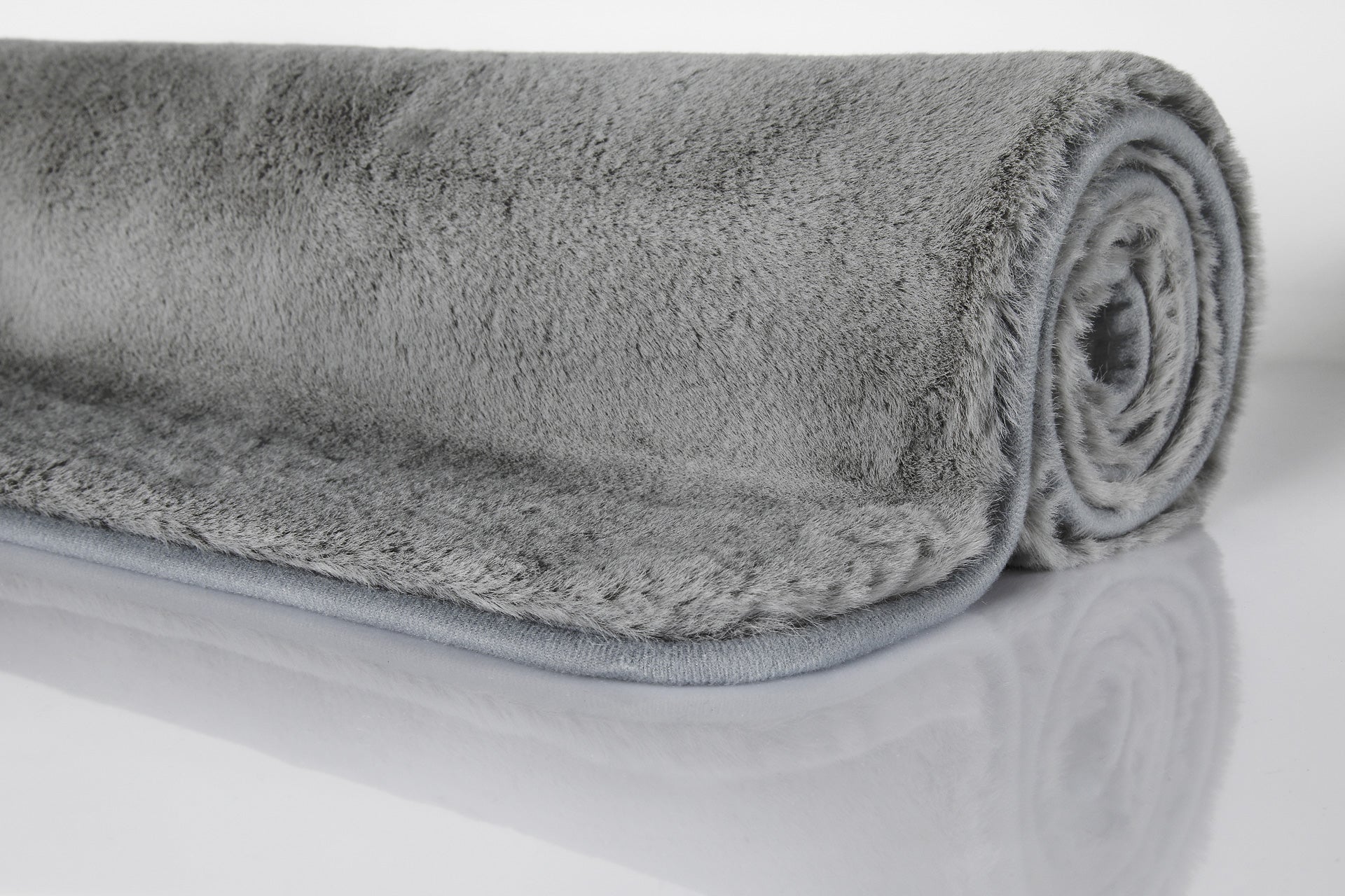 Badteppich Grau "Emil" WECONhome Basics