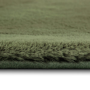 {"class" => "product-thumbnails__image", "alt" => "Emil Badteppich oliv grün Hochflor rechteckig"}