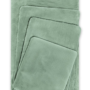 {"class" => "product-thumbnails__image", "alt" => "Emil Badteppich salbei grün Hochflor rechteckig"}