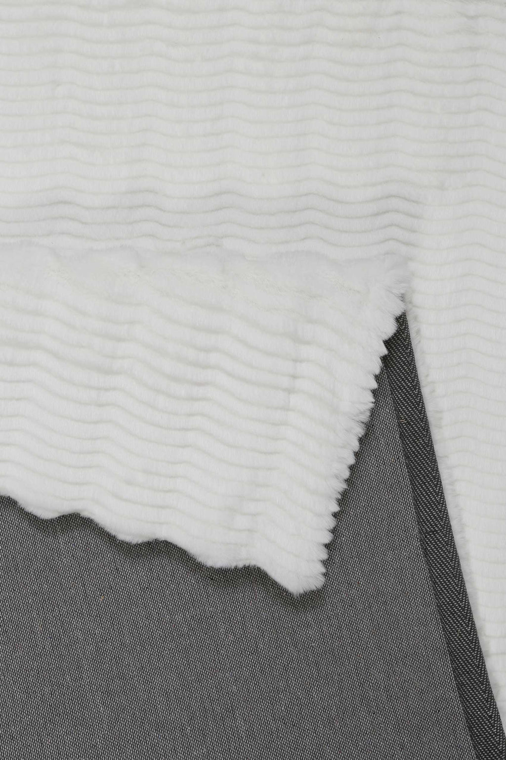 Esprit Kunstfell Teppich Weiß und sehr flauschig Hochflor "Alice Beach"