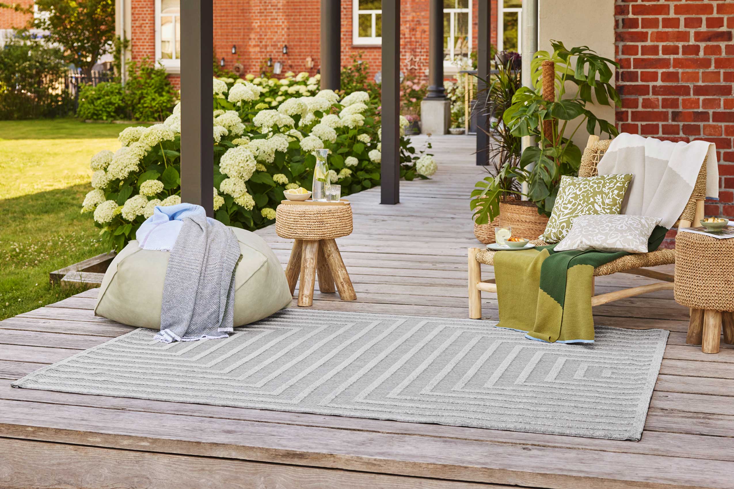 Esprit Teppich In- und Outdoor Grau Silber "Carolina"