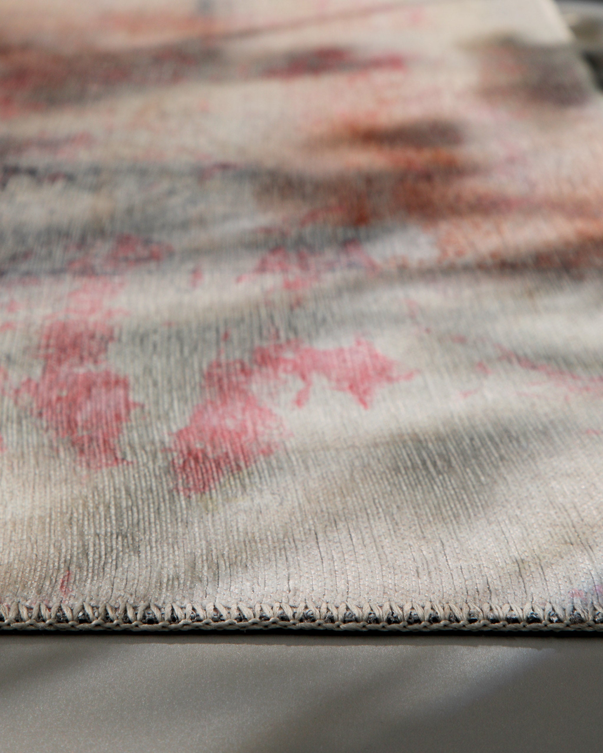 Esprit Flachwebteppich "Maui" Alt Rosa, Detailaufnahme der Kante mit sichtbarer Kettelung