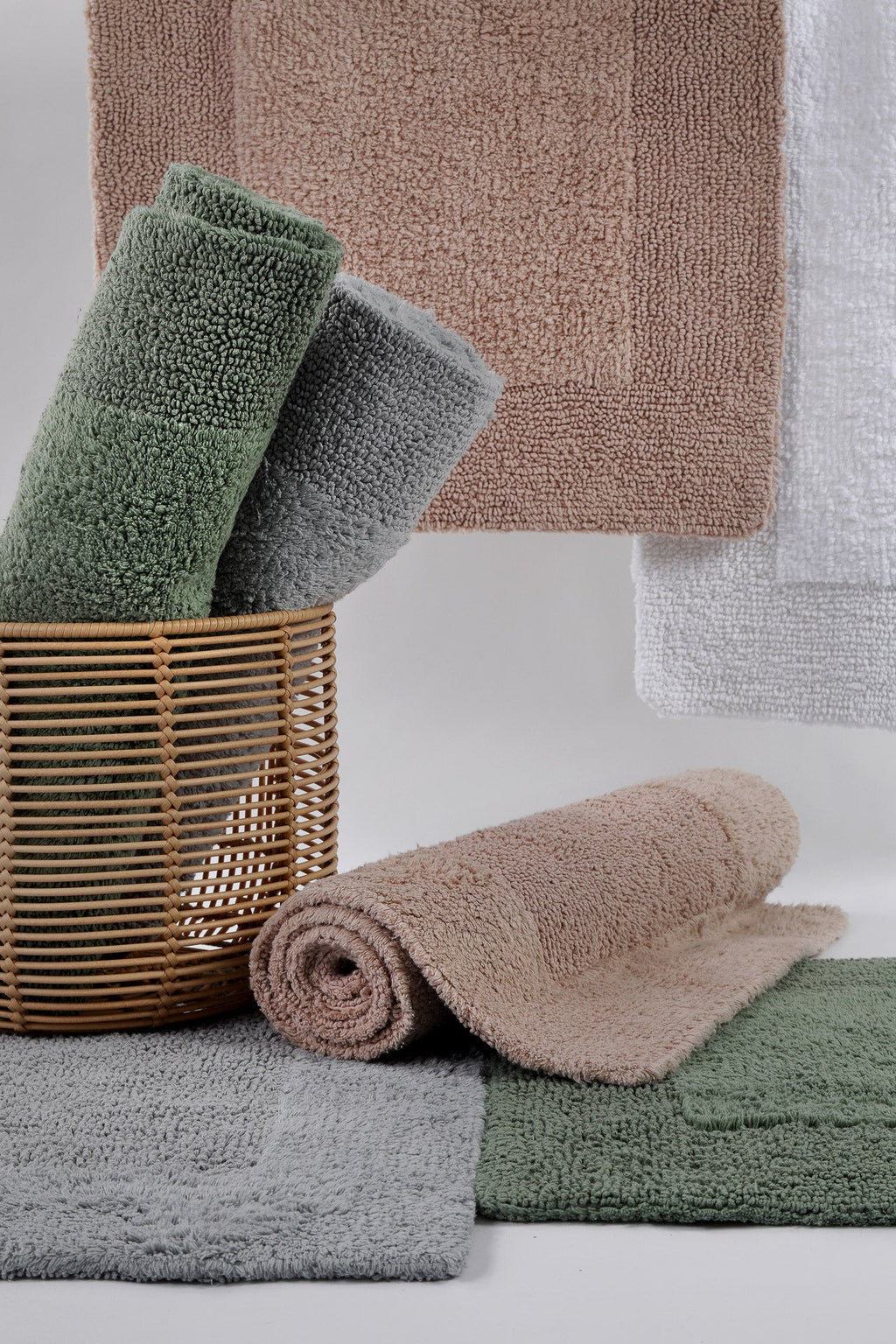 Badteppich Weiß "Finn" WECONhome Basics