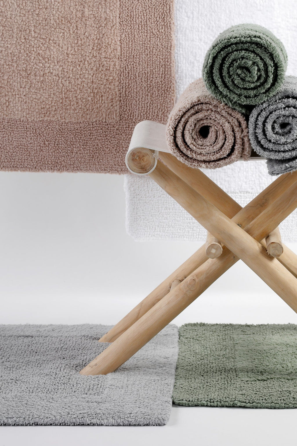 Badteppich Weiß "Finn" WECONhome Basics