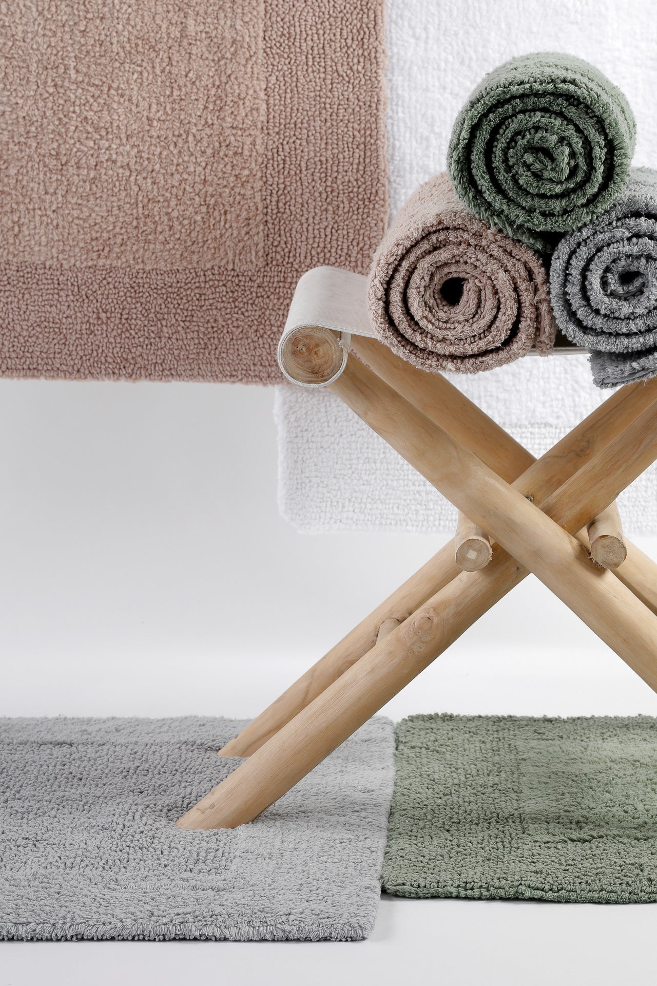 Badteppich Weiß "Finn" WECONhome Basics