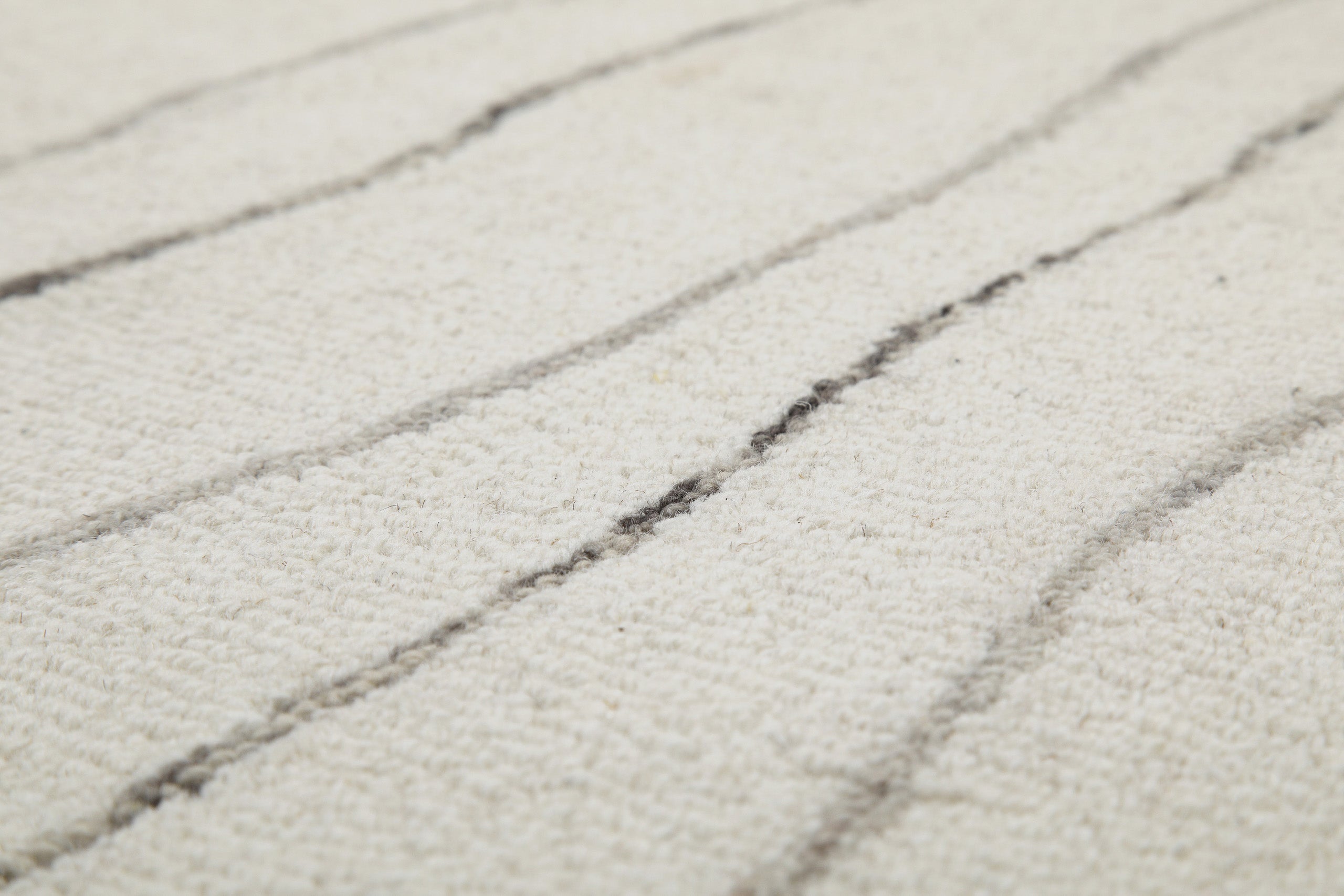 Kurzflor Teppich Creme Weiß aus Schurwolle "Hamptons ELEVEN" WECONhome