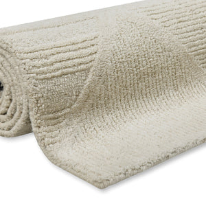 {"class" => "product-thumbnails__image", "alt" => ""}