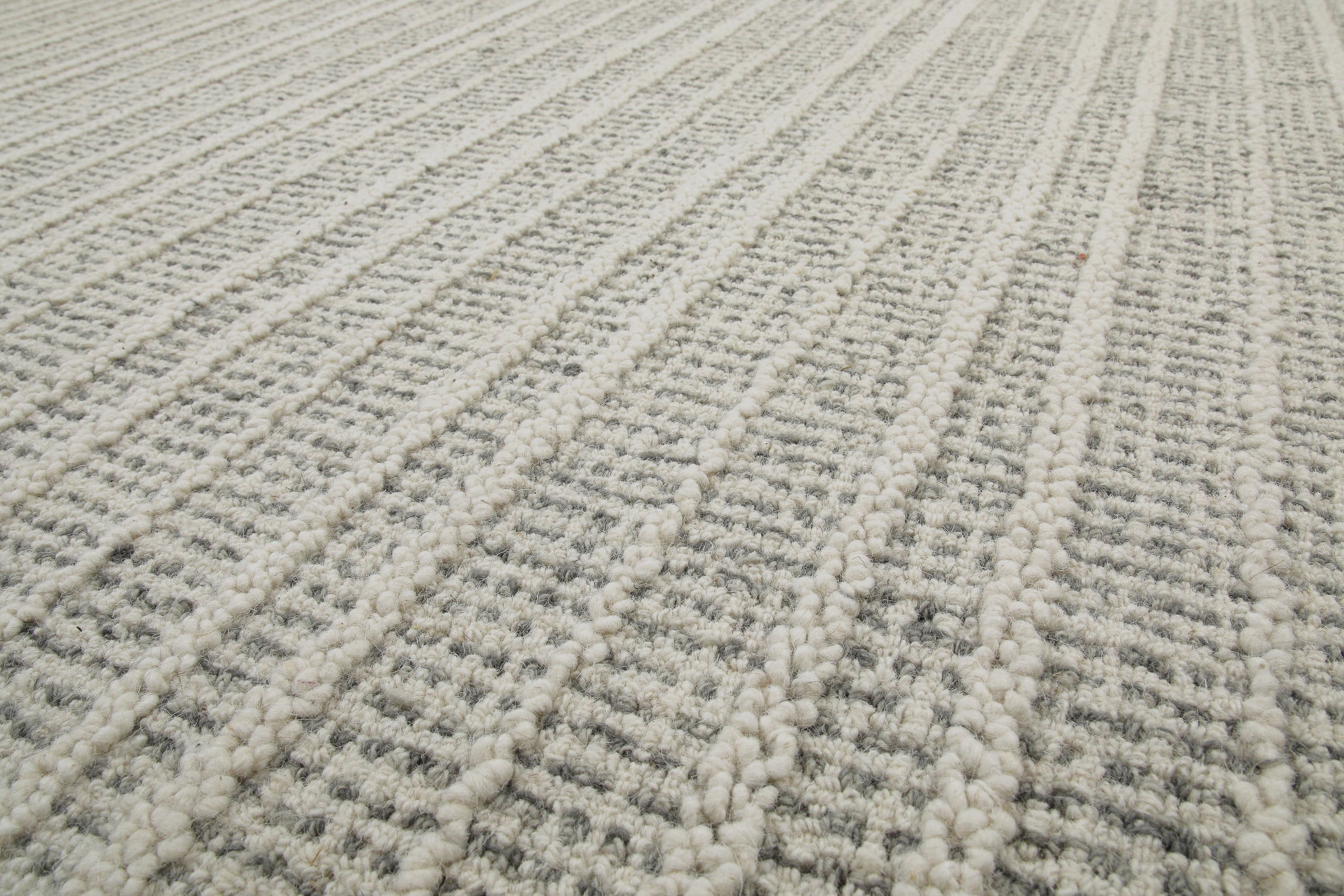 Kurzflor Teppich Grau aus Schurwolle "Hamptons FORTYFIVE" WECONhome