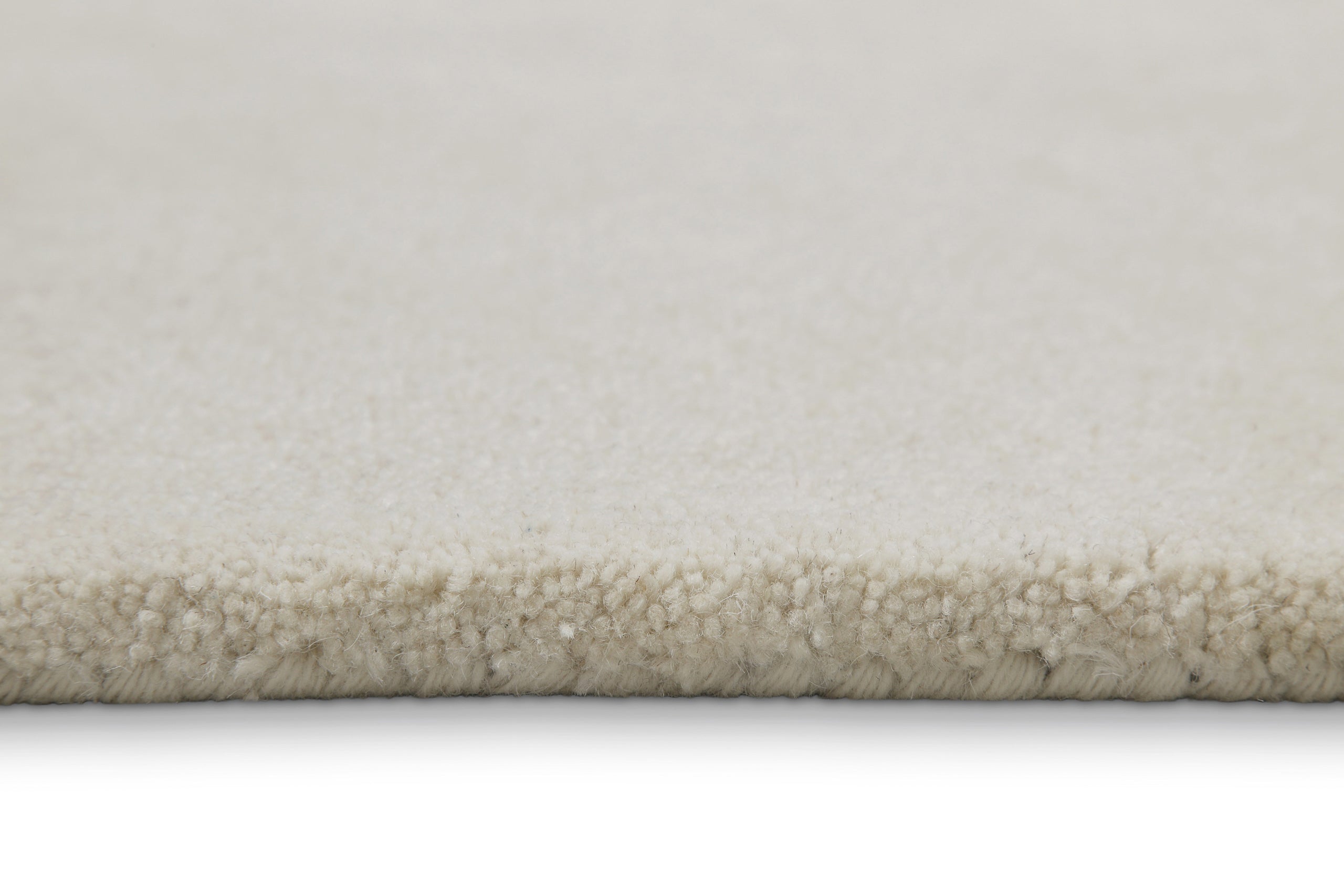 Kurzflor Teppich Rund Creme Weiß aus Schurwolle "Hamptons FORTYFOUR" WECONhome