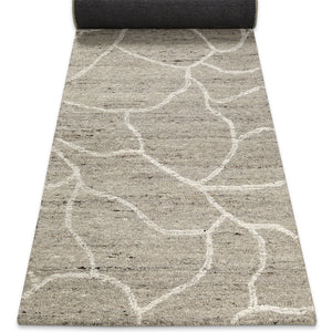 {"class" => "product-thumbnails__image", "alt" => ""}