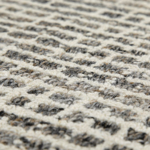 {"class" => "product-thumbnails__image", "alt" => ""}