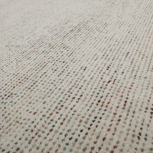 {"class" => "product-thumbnails__image", "alt" => ""}