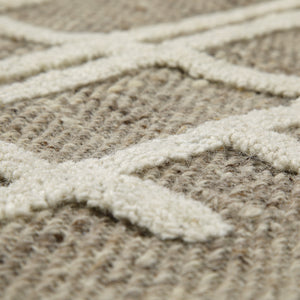 {"class" => "product-thumbnails__image", "alt" => ""}