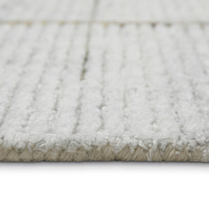 {"class" => "product-thumbnails__image", "alt" => ""}