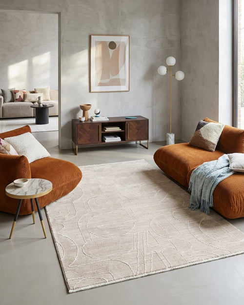 Esprit Kurzflor Teppich Beatle-B in Beige Bunt mit modernem abstraktem Muster im Wohnzimmer vor Sofa und Wohnmöbeln