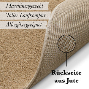{"class" => "product-thumbnails__image", "alt" => "Nahaufnahme der Teppichoberfläche, zeigt die gleichmäßige, fein melierte Struktur"}
