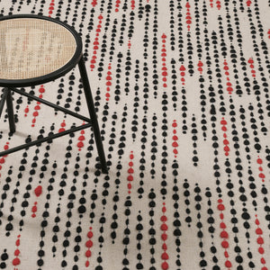 {"class" => "product-thumbnails__image", "alt" => ""}