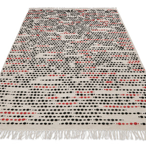 {"class" => "product-thumbnails__image", "alt" => ""}