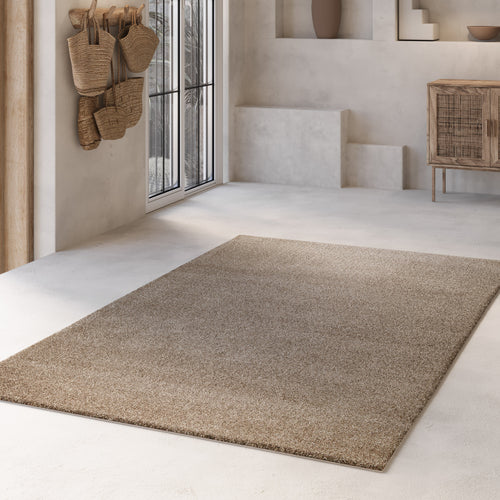 Kurzflorteppich Sand Beige "Nova" WECONhome Basics