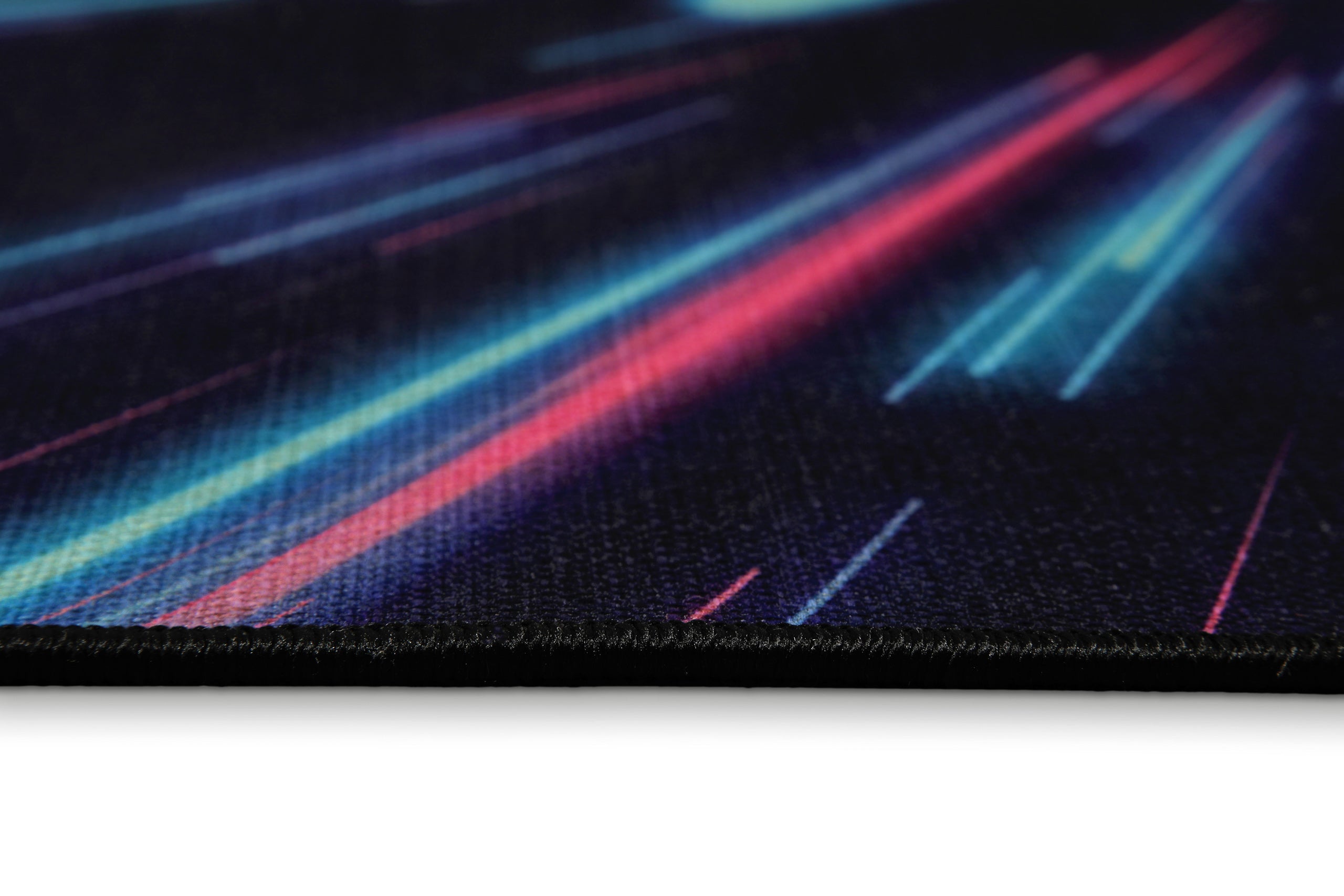 Gewebter Gamerteppich bedruckt Schwarz Multi "Neon Horizon" WECONhome