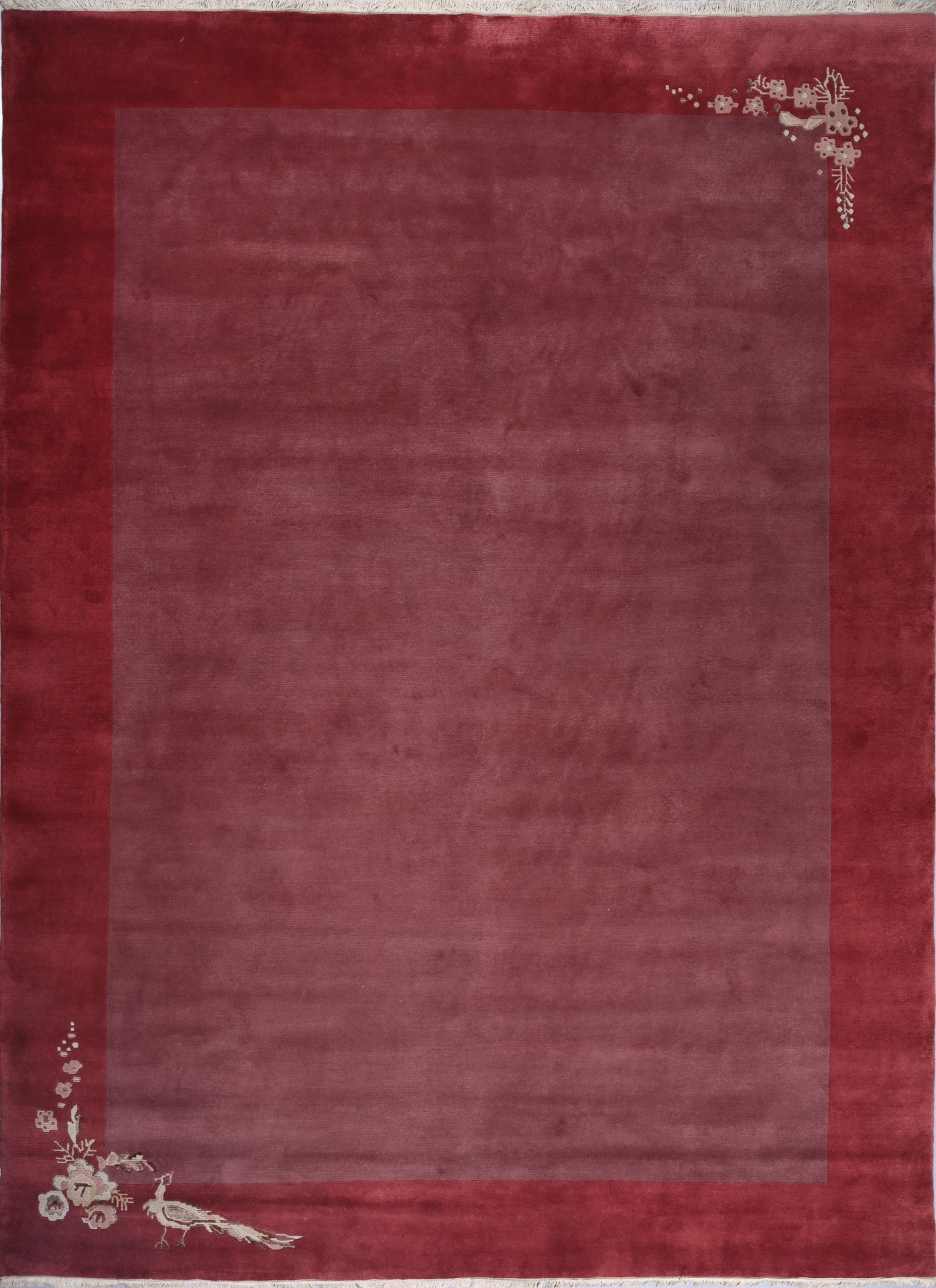 Handgeknüpfter Tibeter Teppich in red berry mit Retro Bordüre – Neuwertig
