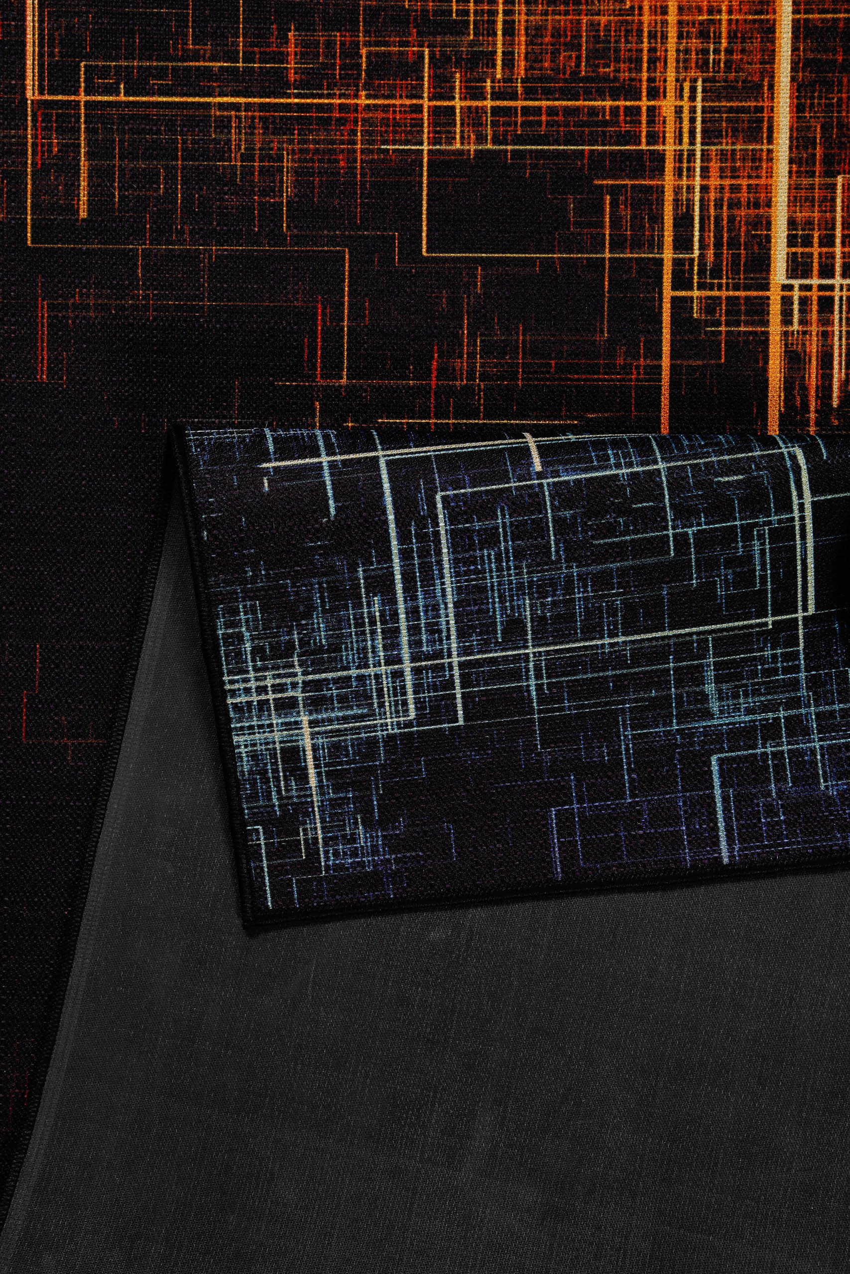 Gewebter Gamerteppich bedruckt Schwarz Multi "Quantum Warp" WECONhome