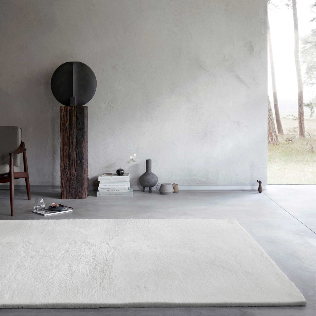 Kunstfell Teppich Weiß flauschig und weich "Anna" WECONhome Basics