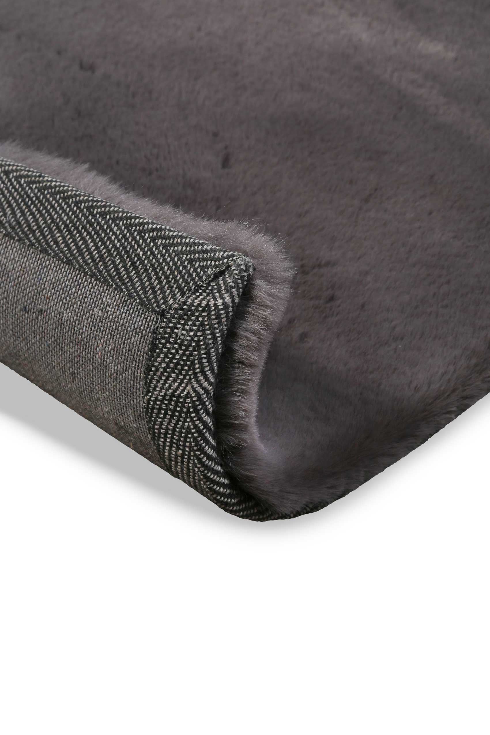 Kunstfell Teppich Anthrazit flauschig und weich "Anna" WECONhome Basics